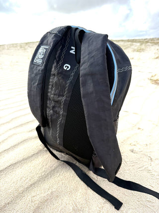 Mochila Upcycled - CORE (Bora 002) - Front View