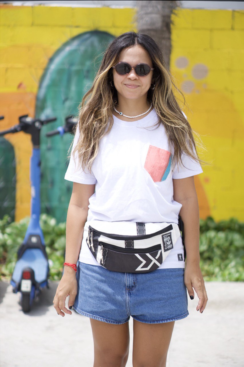 Pochete Sling (Pampero 107) - Back View