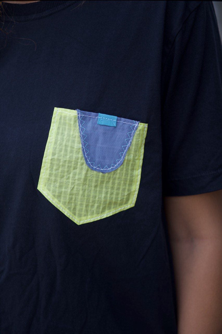 Camiseta Kite Pocket (Zéfiro 011) - Upcycled Material Detail